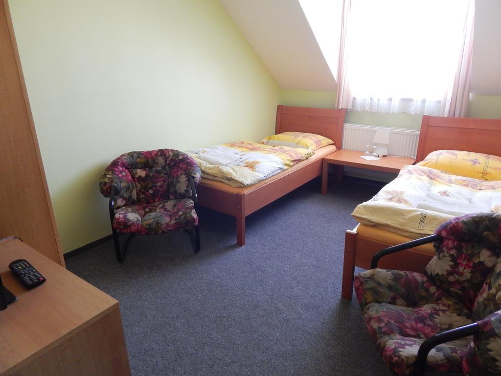 Penzion U Kasnych Mníšek pod Brdy Buitenkant foto