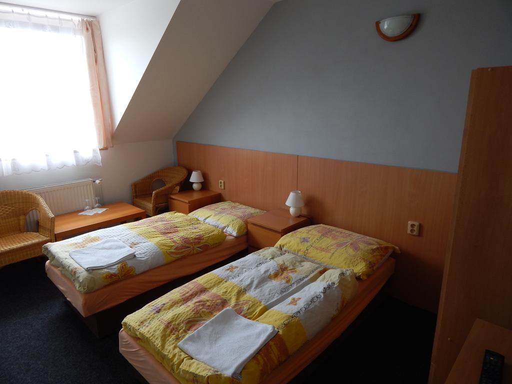 Penzion U Kasnych Mníšek pod Brdy Buitenkant foto
