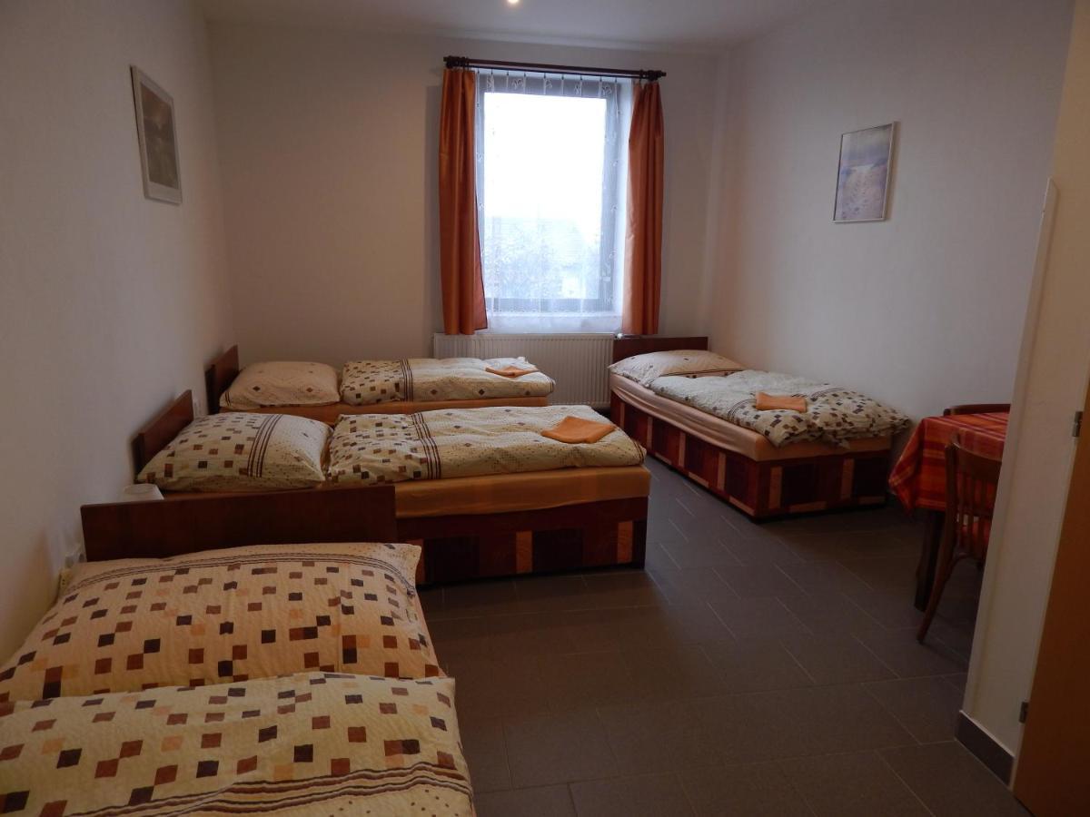 Penzion U Kasnych Mníšek pod Brdy Buitenkant foto